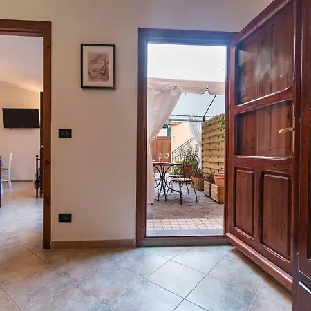 Residenza Maria Antonia - Historical أروسييْ