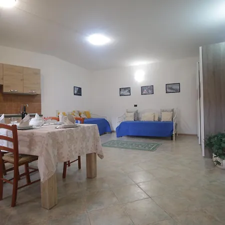 Residenza Maria Antonia - Historical Apartamento *