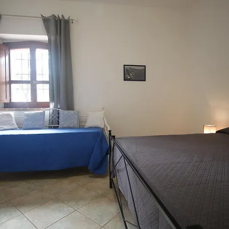Residenza Maria Antonia - Historical Apartamento *