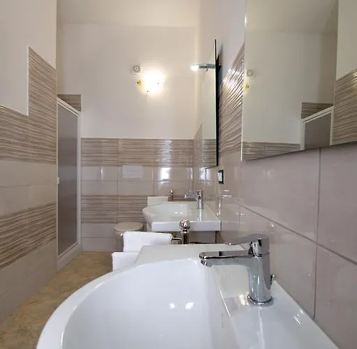 Residenza Maria Antonia - Historical Appartement *