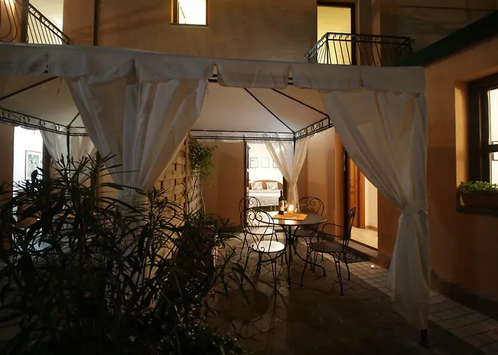 Residenza Maria Antonia - Historical Apartamento *